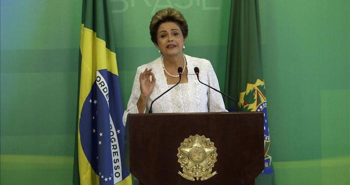 Rousseff reduce su Gabinete y refuerza la presencia del centroderechista PMDB. Foto: EFE