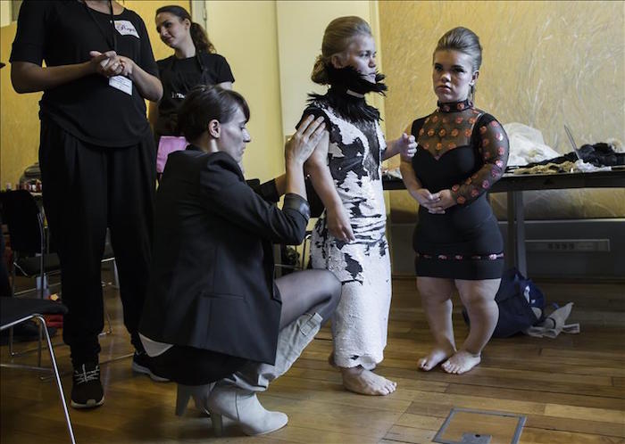 El detrás de la pasarela. Foto: EFE 11150412w