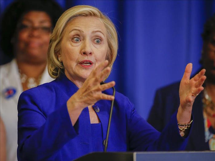 La nuevo posición de Clinton fue criticada por sus adversarios. Foto: EFE