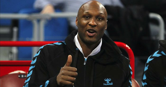 El video lo confirma que el ex jugador estuvo hace días en el burdel en el que fue encontrado inocnsciente. Foto: EFE