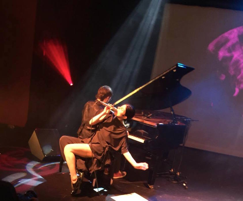 Ely Guerra y su pianista desde hace 18 años, Nicolás Santella. Foto: Facebook