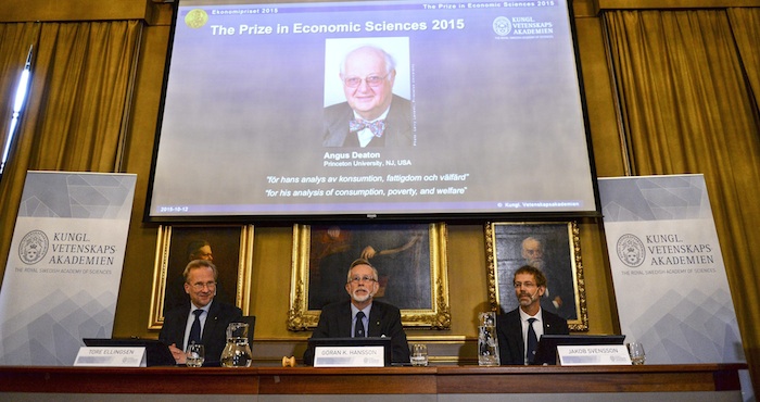 El profesor Augus Deaton, ahora Nobel. Foto: EFE.