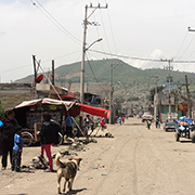 Calle sin pavimentar el la colonia La Joya, en Chimalhuaca?n. Foto: Humberto Padgett, Sinembargo