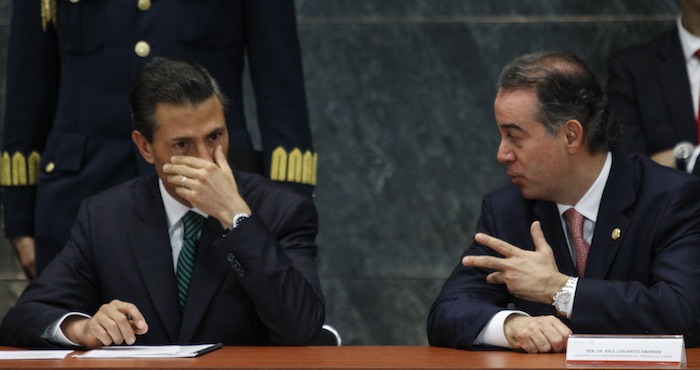 EPN y Raúl Cervantes