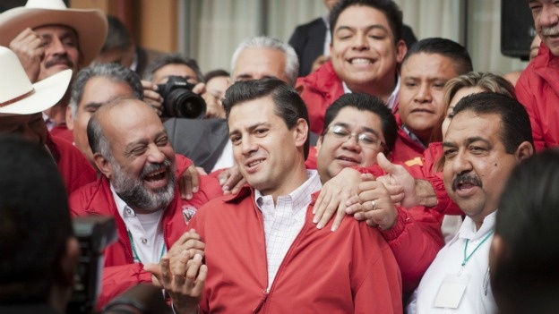 Tomó varios años, millones de pesos y muchas vidas lograr una democracia electoral donde votar sí cambia a un gobierno, sí cambia la política y sí cambia al país. Foto: Cuartoscuro