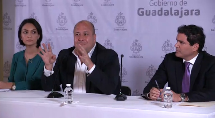 Enrique Alfaro Ramírez, Edil de Guadalajara, durante la conferencia de prensa que ofreció hoy. Foto: Captura de pantalla