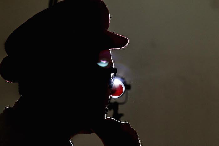 Fernando Luna Del Valle lídera Mediclowns que ayuda a las personas más pobres de Nicaragua. Foto: Fransciso Cañedo, SinEmbargo