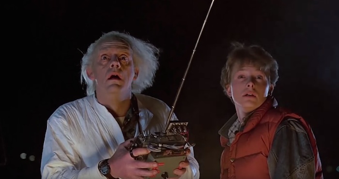 El de 21 de octubre en las salas de cine de 33 ciudades de México se proyectará Volver al futuro. Foto: Captura de pantalla