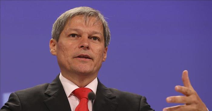 El antiguo comisario europeo de Agricultura, el independiente Dacian Ciolos, ha sido designado Primer Ministro de Rumanía y tendrá 10 días para formar Gobierno, anunció hoy el Presidente rumano, Klaus Iohannis. Foto: EFE/Archivo