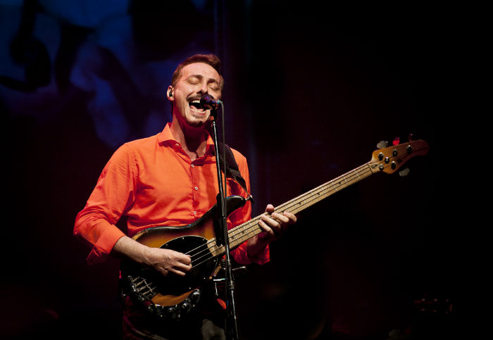 El músico ofrece hoy un concierto unipersonal en el Lunario del Auditorio. Foto: Especial