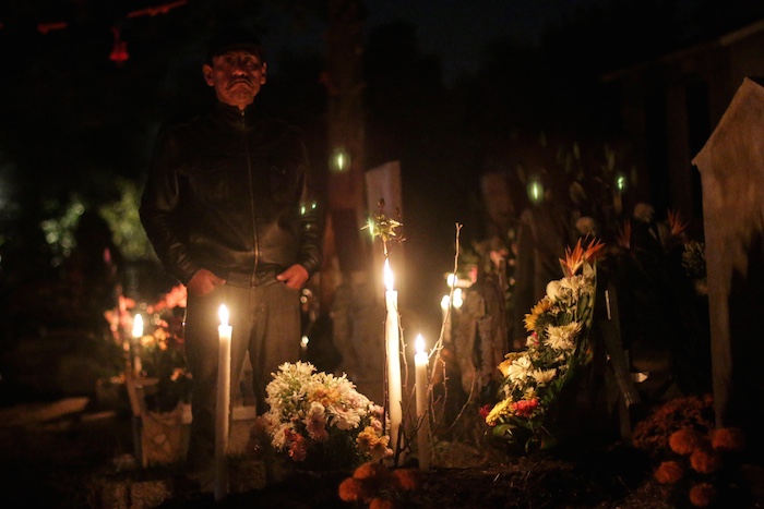 En el Panteón de San Gregorio, en Xochimilco. Foto: Francisco Cañedo, SinEmbargo