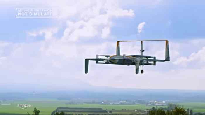 El Amazon Prime Air es un nuevo avión no tripulado que podrá entregar los pedidos a sus clientes en menos de 30 minutos. Foto: Captura de pantalla