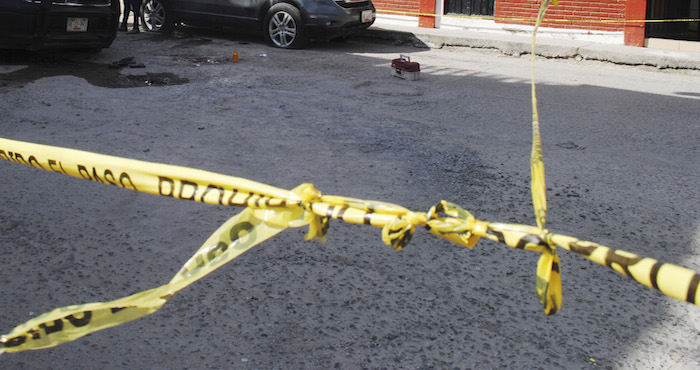 Al lugar del asesinato acudieron elementos de seguridad federales, estatales y municipales. Foto: Archivo Cuartoscuro