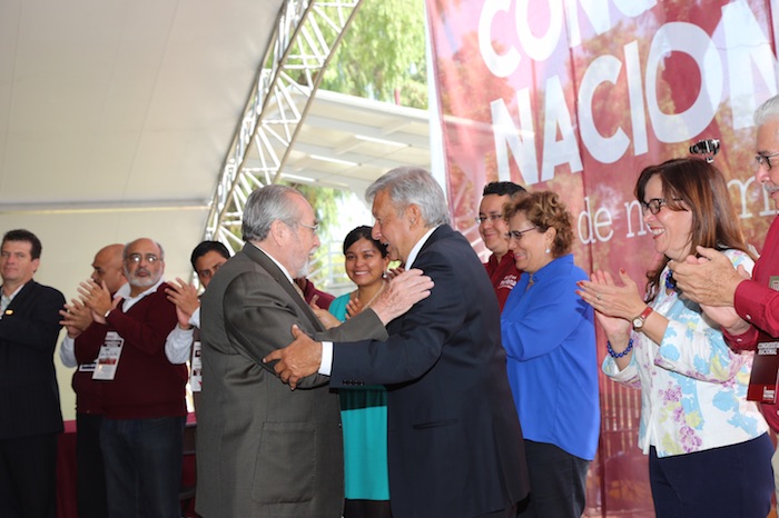 amlo2 Toman protesta los integrantes del nuevo Comité Ejecutivo Nacional de MORENA. Foto: Amlo.org