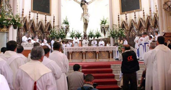 Obispos de Guerrero gal_353_3_huge