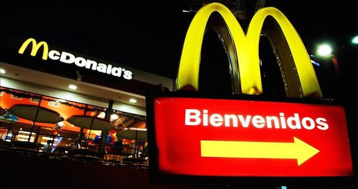 McDonald’s tendrá que pagar multa por discriminación en EU. Foto: EFE