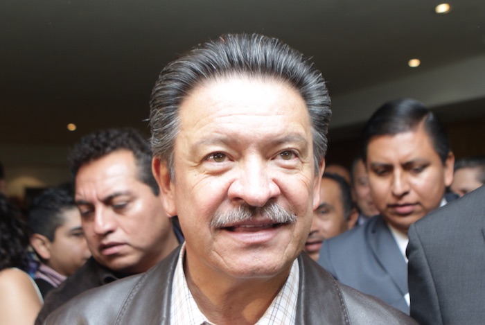 Carlos Navarrete Navarrete se va tras enfrentar el escándalo de la desaparición de 43 estudiantes de Ayotzinapa en Iguala, Guerrero y un proceso electoral en donde el partido de Andrés Manuel López Obrador, Movimiento Regeneración Nacional (Morena) le arrebató a los perredistas su poderío en el Distrito Federal. Foto: Francisco Cañedo, SinEmbargo