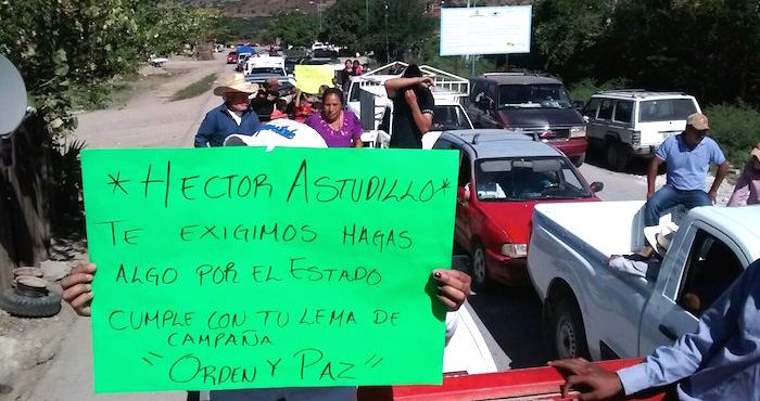 Campesinos arriban a Chilpancingo. Foto: El Sur