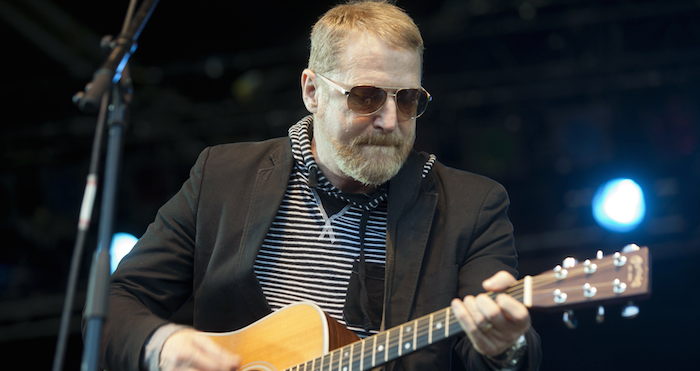 El cantante, guitarrista y lÌder de la del grupo estadounidense de rock "Cracker", David Lowery. Foto: EFE