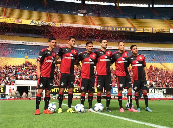 Seis jugadores fueron presentados ante la afición, entre ellos Rafa Márquez. Foto: @atlasfc
