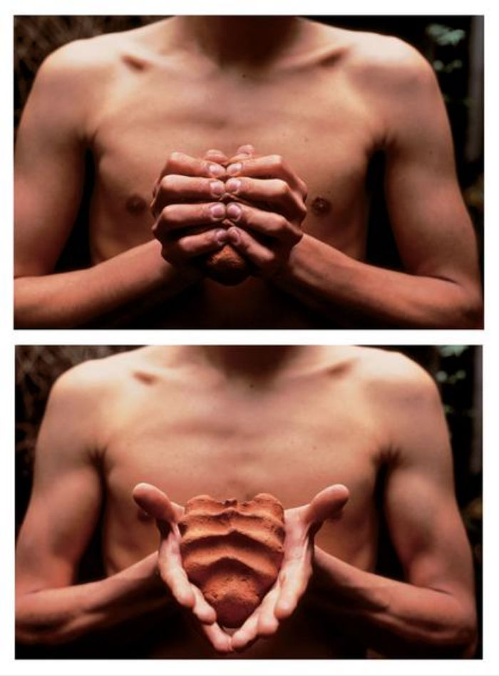 Mis manos son mi corazón, de 1991. Foto: Kurimanzutto.com