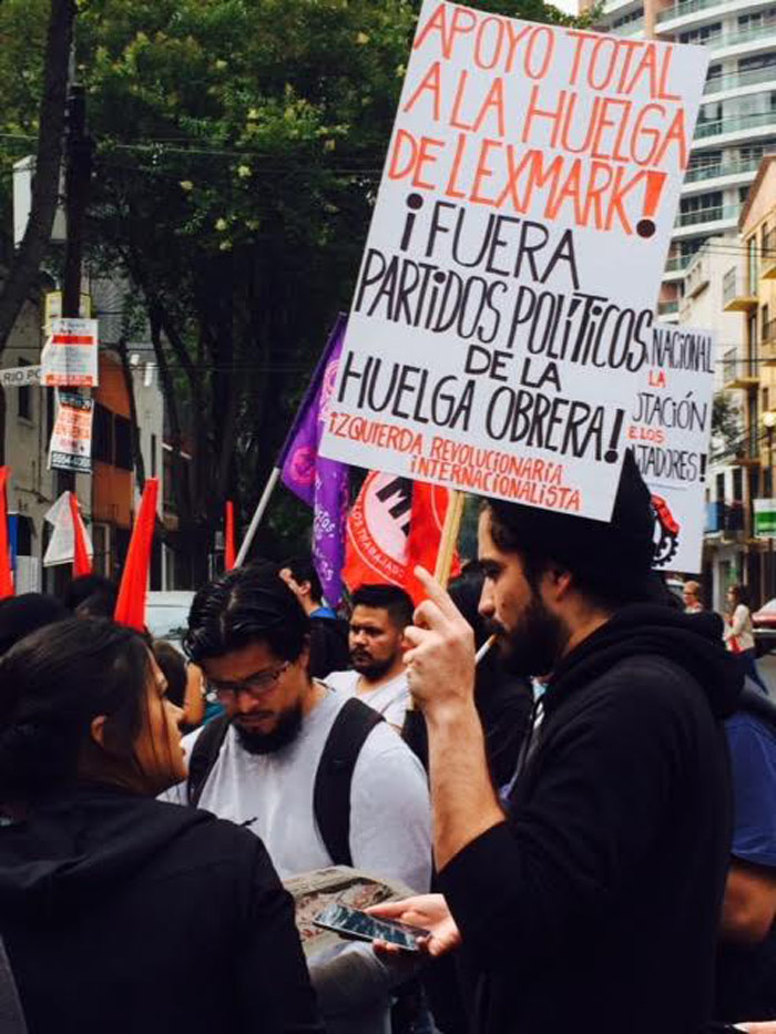 Movilizados por 6 pesos más. Foto: Especial, SinEmbargo