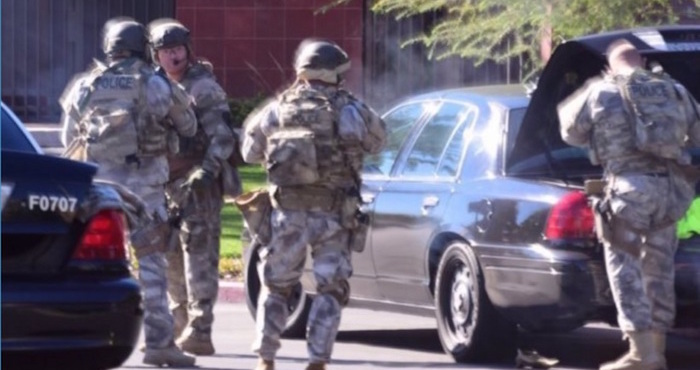 Un tiroteo en San Bernardino, California, deja 14 muertos; FBI no descarta acto terrorista. Foto: La Opinión