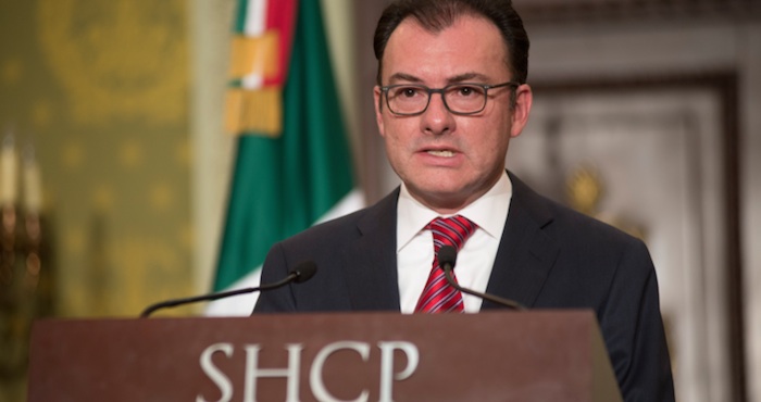 La dependencia señaló que pese a que la economía mexicana se encuentra en medio de "un entorno externo adverso", ésta ha observado un comportamiento favorable, toda vez que el PIB registró en el primer trimestre un crecimiento del 2.9 por ciento anual, según cifras del Instituto Nacional de Estadística y Geografía (Inegi). Foto: Cuartoscuro.