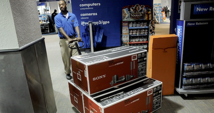 Apple, Samsung o Sony no hacen las comprobaciones básicas para asegurarse de que sus productos no utilizan cobalto extraído con mano de obra infantil. Foto: EFE.