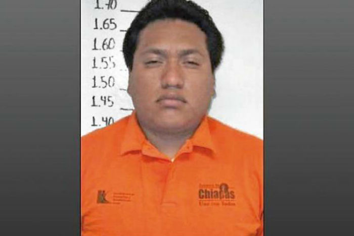 La ficha que circula en redes sobre el Edil de Tlalquiltenango. Foto: Especial