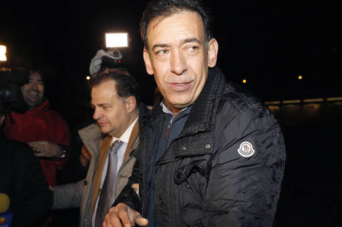 El ex mandatario de Coahuila, Humberto Moreira, al salir de prisión. Foto: EFE