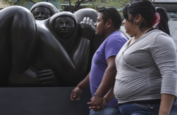 Cancer Research UK alertó a que casi 700 mil personas podrían desarrollar varios tipos de cáncer en los próximos 20 años a causa de la gordura. Foto: Cuartoscuro.