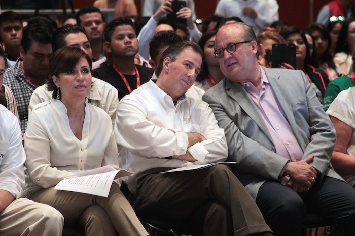 En el evento participaron José Antonio Meade, secretario de Desarrollo Social, Rosario Robles, secretaria de Desarrollo Agrario, Territorial y Urbano y Graco Ramírez, gobernador del estado. Foto: Cuartoscuro