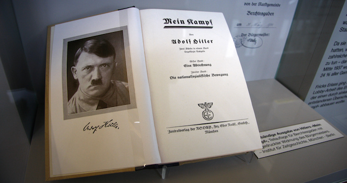 El libro escrito por Hitler está libre de los derechos de autor desde 2015 Foto: Archivo/Shutterstock