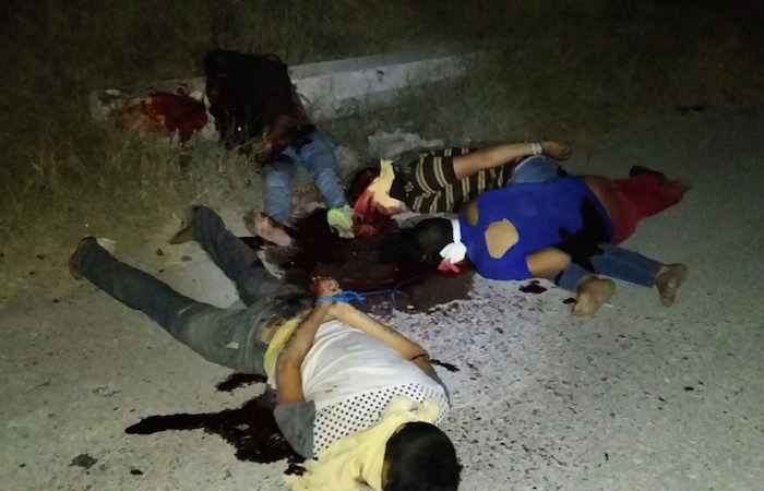 Los cuerpos de siete hombres, maniatados, con huellas de tortura y con disparos en la cabeza, fueron hallados durante la madrugada en distintos puntos de Chilpancingo, Guerrero. Foto: Cuartoscuro.