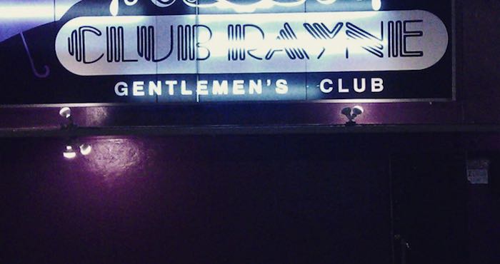 Fachada del Club Rayne Foto: Twitter