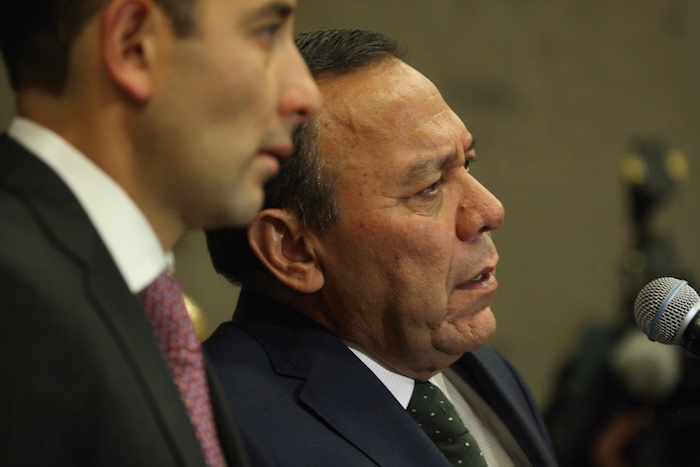 Roberto Gil, Presidente del Senado de la República y Jesús Zambrano, Foto: Valentina López Severiano, SinEmbargo