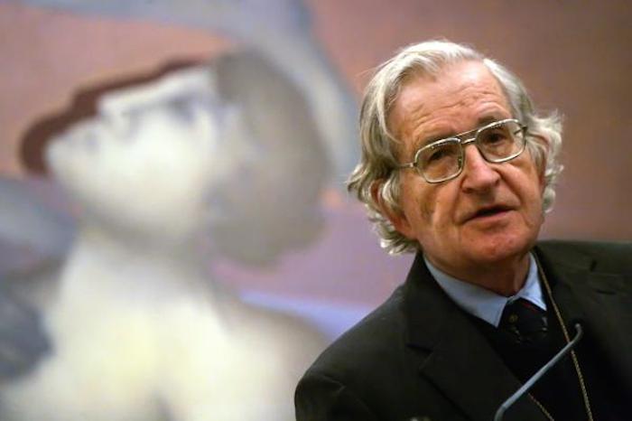 Noam Chomsky, uno de los grandes intelectuales de izquierda de EU. Foto: EFE
