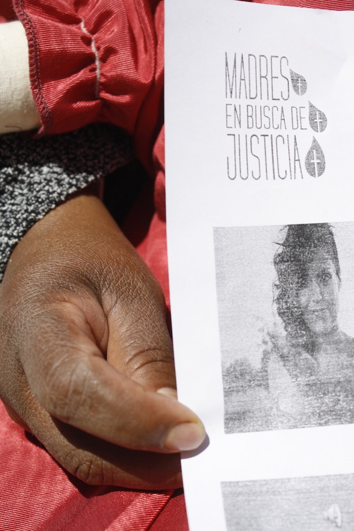 Pese a que la ciudad ya no es mencionada en la lista de las más peligrosas del mundo y la cifra de asesinatos ha bajado a partir de 2011, muchas madres, organizadas en varias agrupaciones, continúan con su peregrinar. F oto: Cuartoscuro