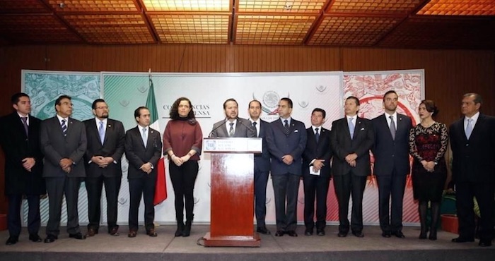 Senadores y diputados panistas ofrecieron conferencia de prensa en el Palacio Legislativo de San Lázaro. Leer más: http://www.reforma.com/aplicacioneslibre/articulo/default.aspx?id=755826&md5=04bab1098fe872c6ebc11843bad04794&ta=0dfdbac11765226904c16cb9ad1b2efe#ixzz3yxGRN4ul Follow us: @reformacom on Twitter