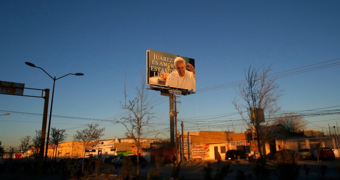 Antes considerada una de las ciudades más violentas del mundo, Ciudad Juárez ha mejorado mucho y la violencia ha disminuido, dijo el director de cárceles de esa ciudad. Foto: AP