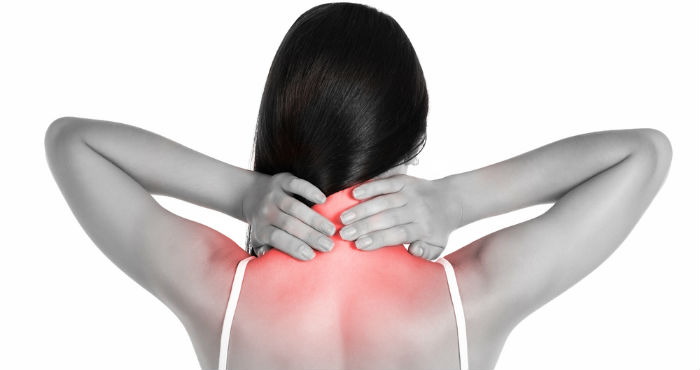 Si el dolor es producto de una caída o accidente se debe atender de inmediato. Imagen: Shutterstock