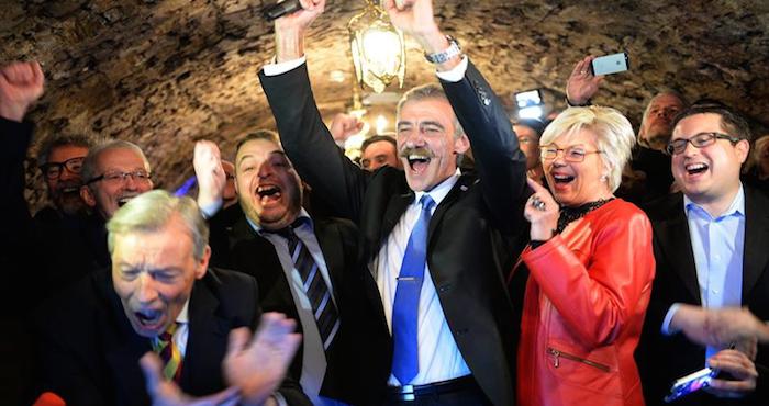 Uwe Junge, líder de AfD, y su esposa Claudia. Foto: EFE