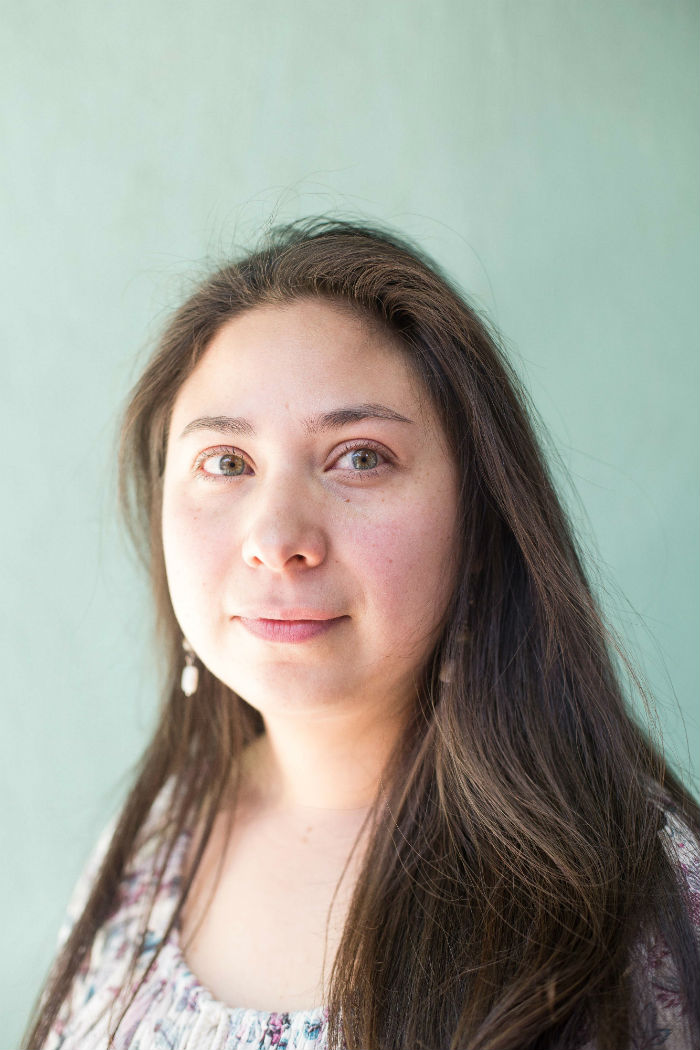 Mayra recuerda la emoción y los nervios de la primera entrevista al crítico Emmanuel Carballo. Foto: Francisco Cañedo, SinEmbargo