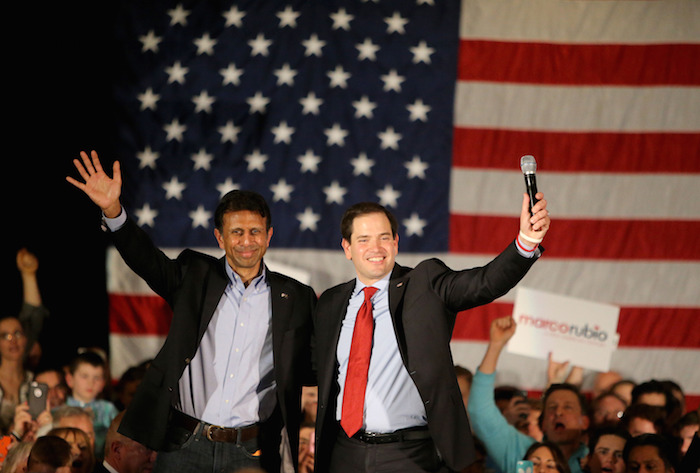 Marco Rubio y el ex Gobernador de Luisiana Bobby Jindal en este Supermartes en Andover, estado de Minnesota, Estados Unidos. Foto: Xinhua.
