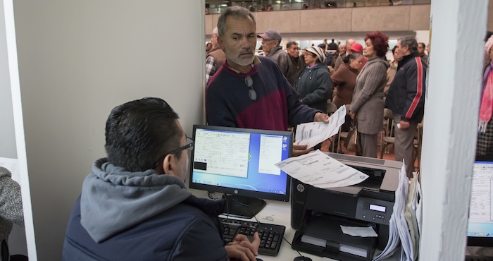 Los ingresos tributarios no petroleros ascendieron a 439.9 mil millones de pesos, superior en 3.3 por ciento real respecto a 2015. Foto: Cuartoscuro.