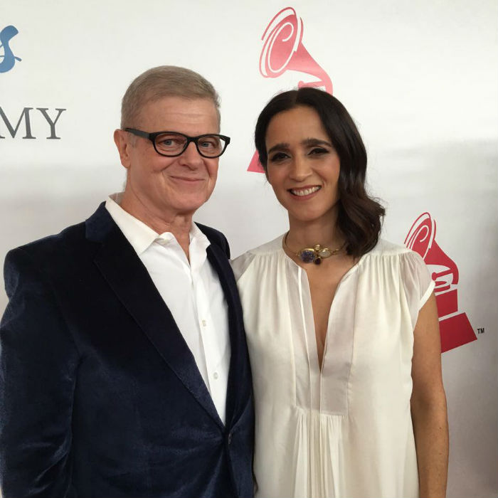 "Con Julieta Venegas somos muy buenos amigos", dice. Foto: Facebook