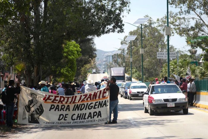 Los manifestantes exigieron justicia por los desaparecidos de 2014. Foto: El Sur/Jessica Torres