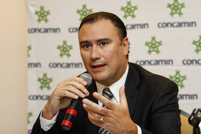En conferencia de prensa, Manuel Herrera Vega, presidente de la Concamin, dijo que el balance a la baja se debe a la debilidad en el sector exportador, la baja confianza empresarial y la lenta y frágil recuperación. Foto: Cuartoscuro