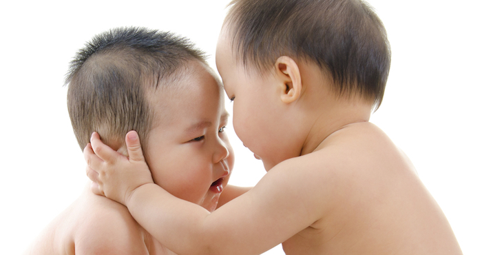 los vecinos de la conocida como "aldea de los mellizos" cuentan a la prensa china las anécdotas que resultan de las dificultades para identificarse entre ellos, así como por parte de las propias familias. Foto: archivo